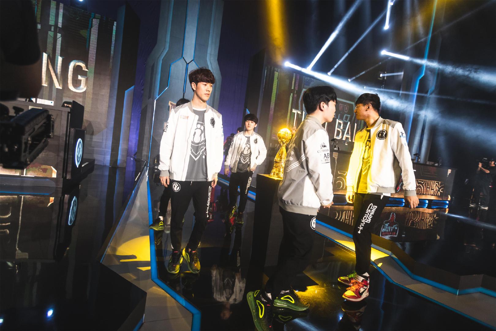 1401天没有 an 更新： CS2 社区要求Valve采取行动