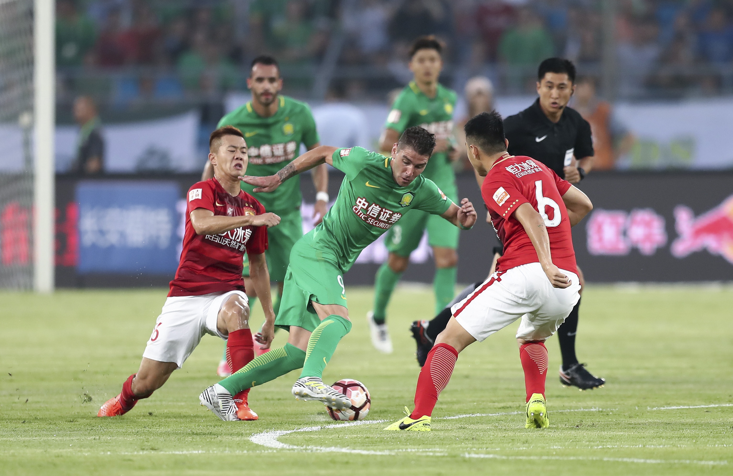 【赛后战报】就在今天！FPX野核接管比赛2：1击败NIP